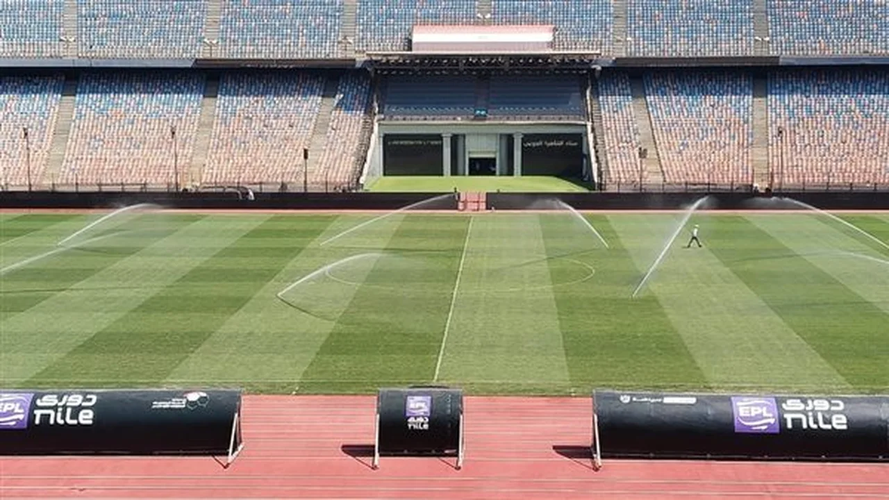 توقيت فتح بوابات ستاد القاهرة لاستقبال جماهير قمة الأهلي والزمالك المرتقبة